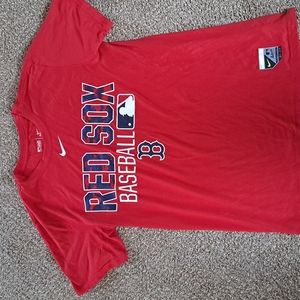 Four men's size small Boston Red Sox t shirts 1 Nike never worn,3 Majestic
